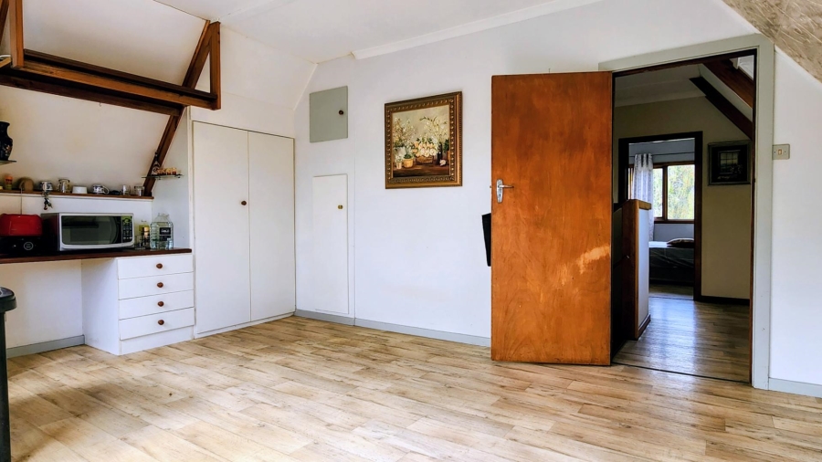 5 Bedroom Property for Sale in Old Place Western Cape